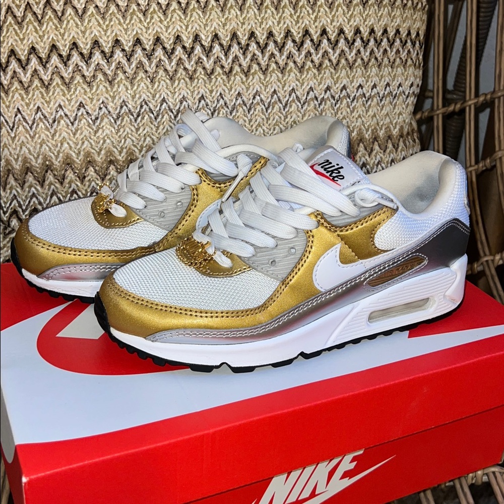Nike Air Max 90 Metallic Gold and White Shoes 6.5 women